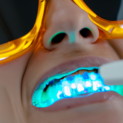 תמונה המציגה מטופל שעובר הליך הלבנת שיניים